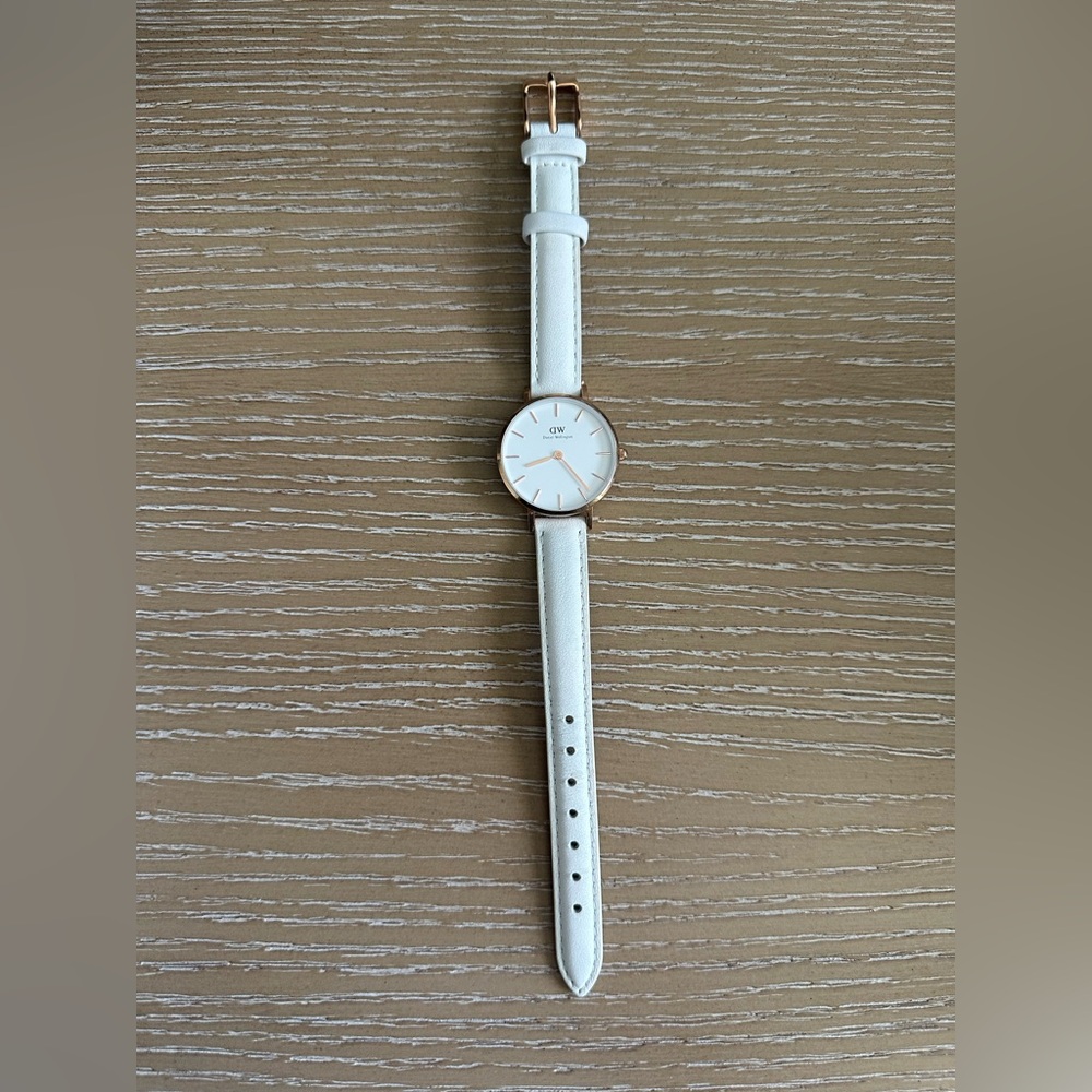 Daniel Wellington Petite Bondi 28mm white leather strap watch - rose gold
